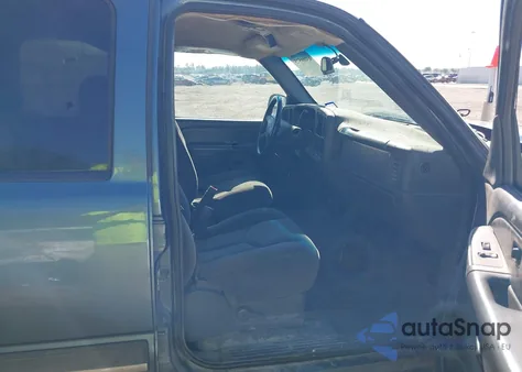 2006 Chevrolet Silverado 1500 Lt1 z USA, uszkodzony, nr VIN 2GCEC13T261175923